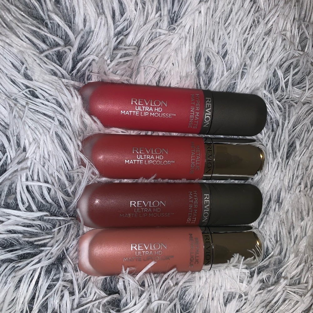 👄Revlon Matte Lipstick 💄💋 - Picture 2 of 4